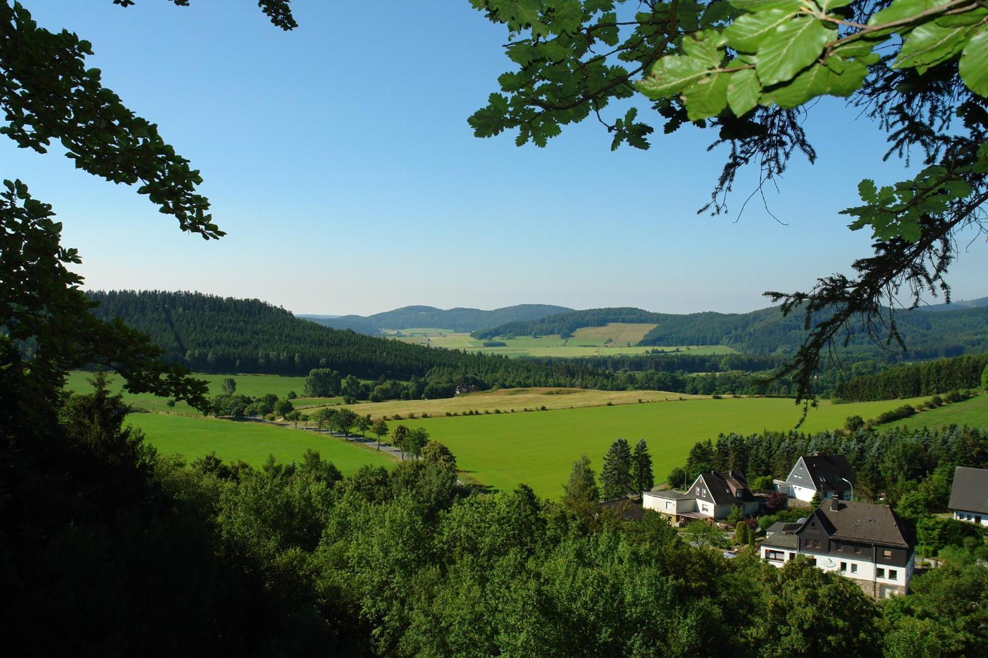 Hotel Haus Hesseberg Medebach Esterno foto